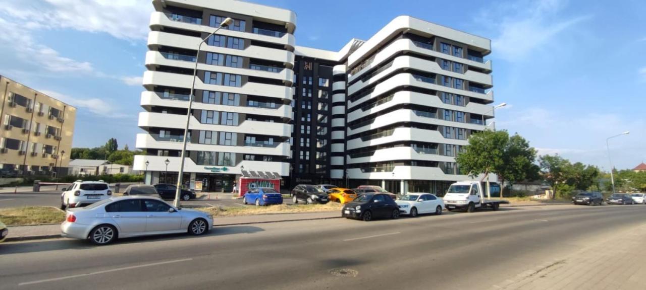 יאשי Near Airport 2 Rooms Apartments In Himson מראה חיצוני תמונה
