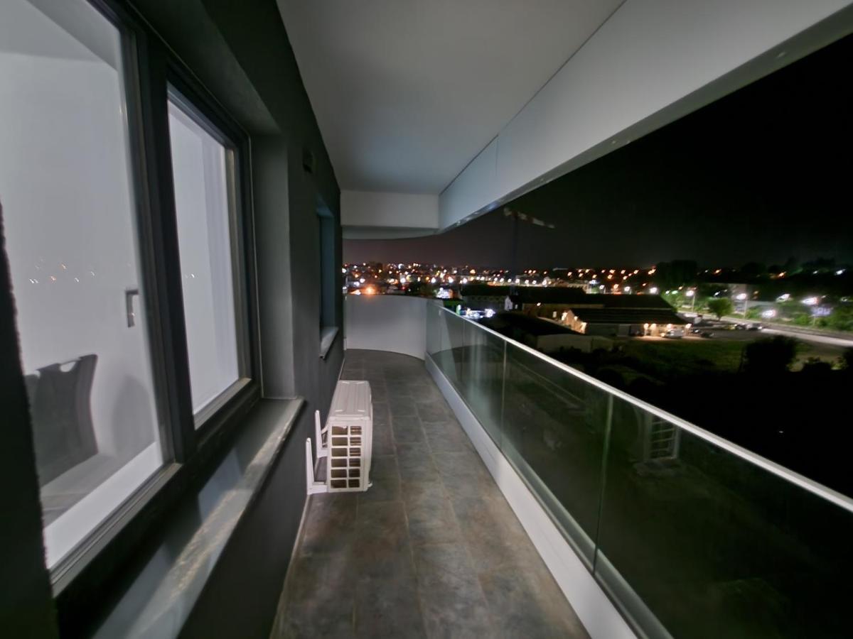יאשי Near Airport 2 Rooms Apartments In Himson מראה חיצוני תמונה