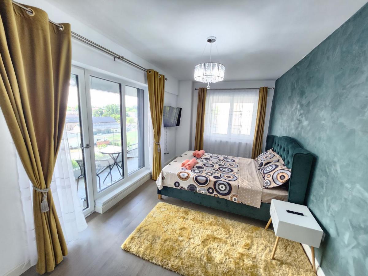יאשי Near Airport 2 Rooms Apartments In Himson מראה חיצוני תמונה