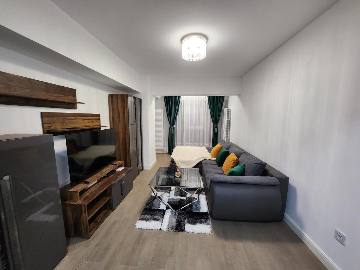 יאשי Near Airport 2 Rooms Apartments In Himson מראה חיצוני תמונה