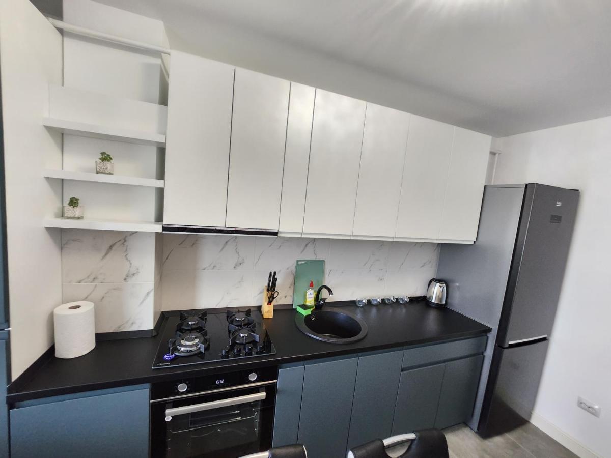 יאשי Near Airport 2 Rooms Apartments In Himson מראה חיצוני תמונה