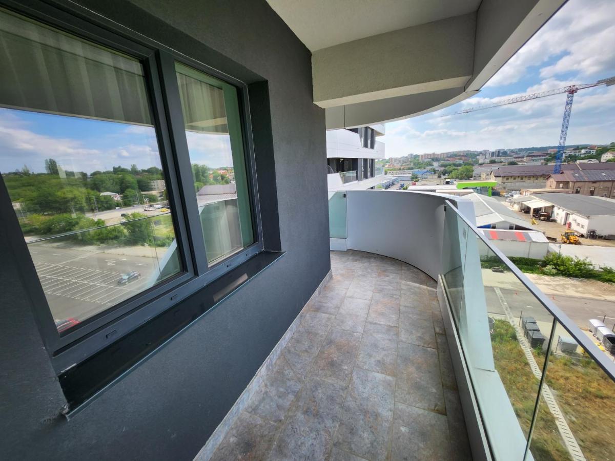 יאשי Near Airport 2 Rooms Apartments In Himson מראה חיצוני תמונה