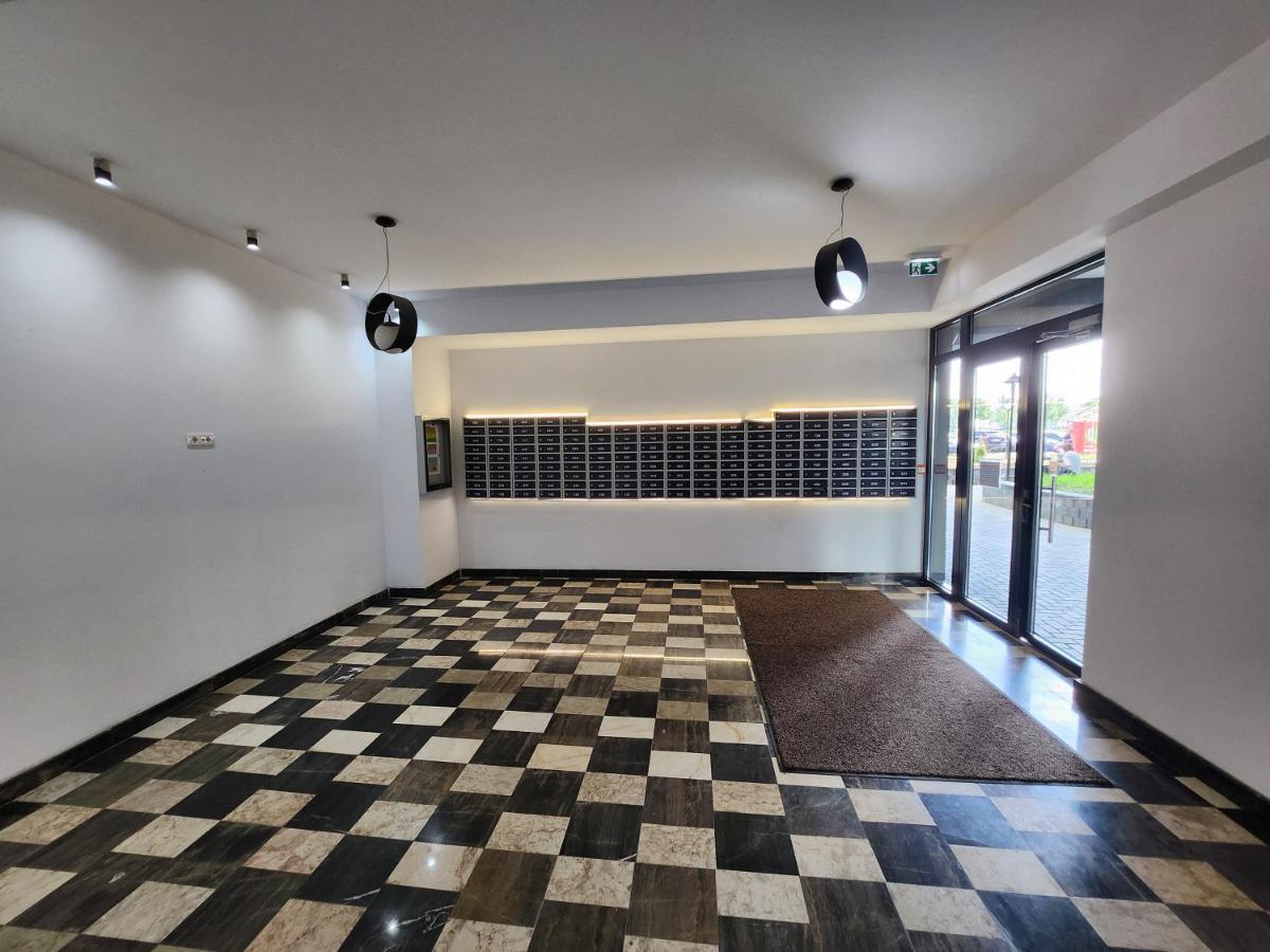 יאשי Near Airport 2 Rooms Apartments In Himson מראה חיצוני תמונה