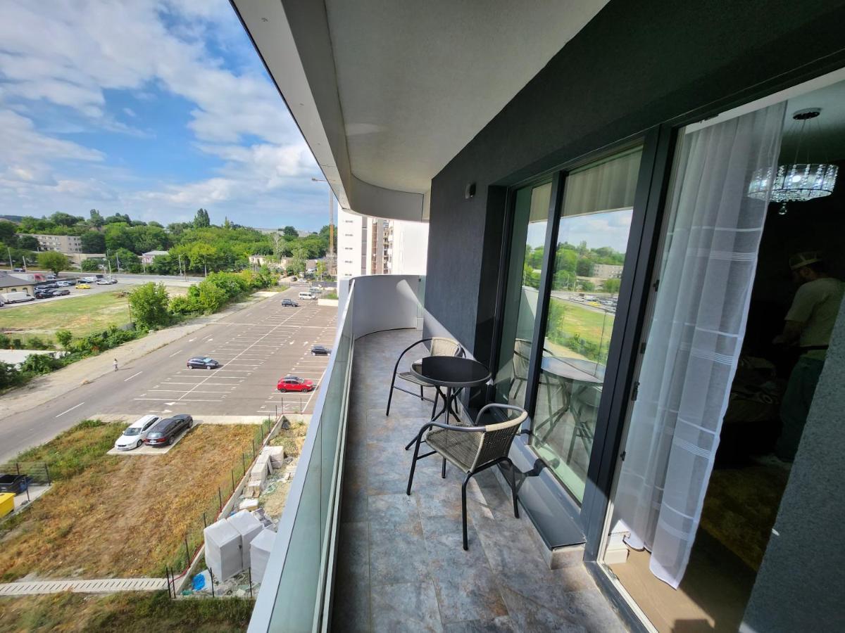 יאשי Near Airport 2 Rooms Apartments In Himson מראה חיצוני תמונה
