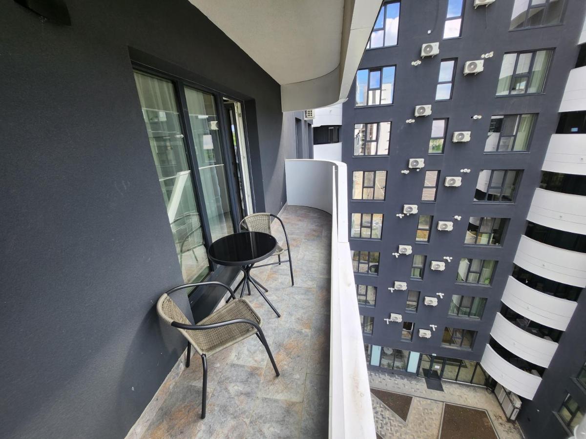יאשי Near Airport 2 Rooms Apartments In Himson מראה חיצוני תמונה