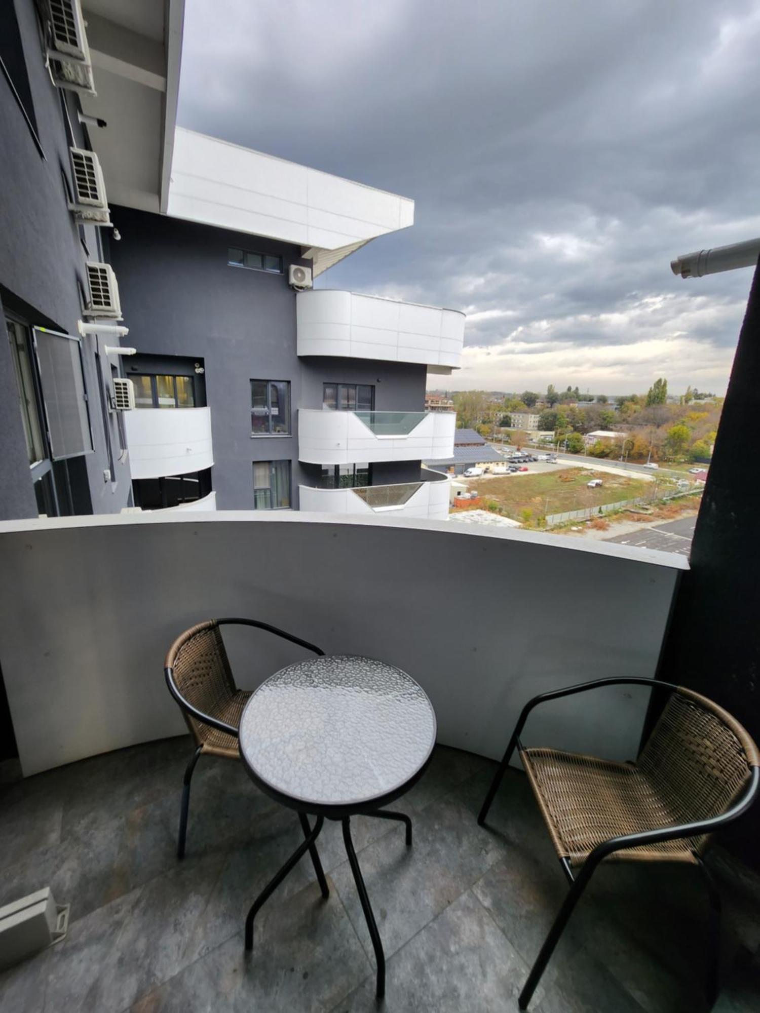 יאשי Near Airport 2 Rooms Apartments In Himson מראה חיצוני תמונה