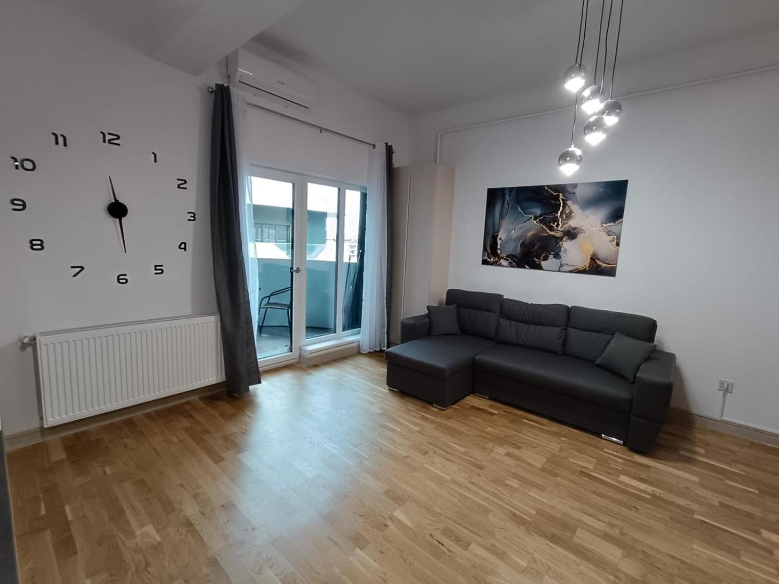 יאשי Near Airport 2 Rooms Apartments In Himson מראה חיצוני תמונה